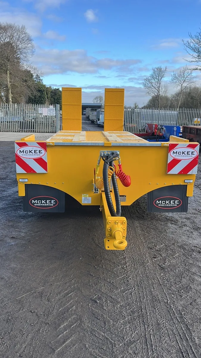 MCKEE  LOW LOADERS - Image 1