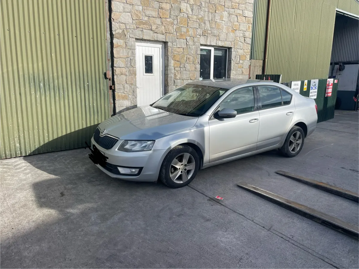 162 skoda Octavia 110bhp for dismantling