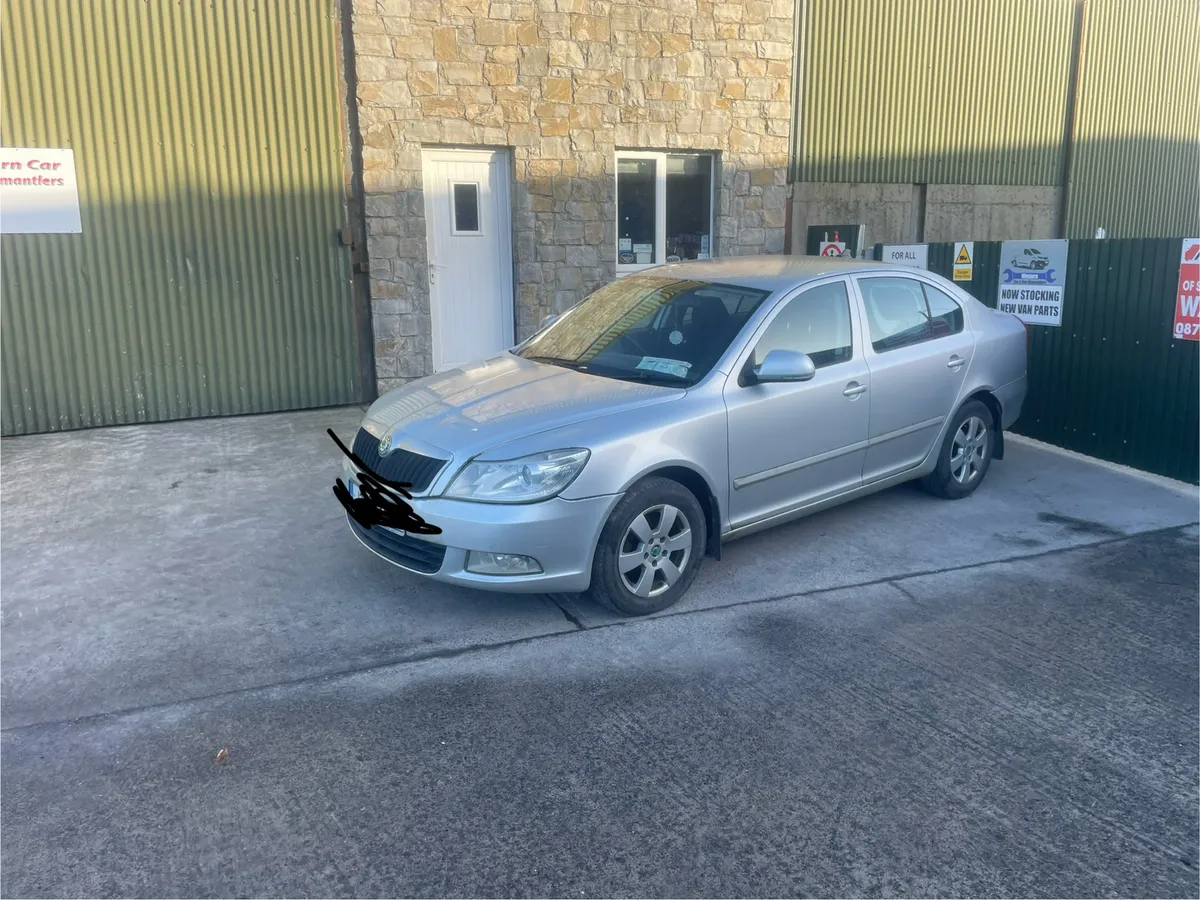 12 skoda Octavia 1.6 tdi 105bhp for dismantling