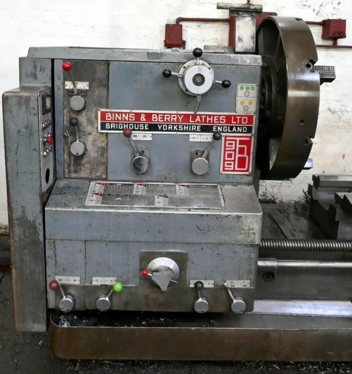 Binns & Berry Lathe 5Mtr centres - Image 1