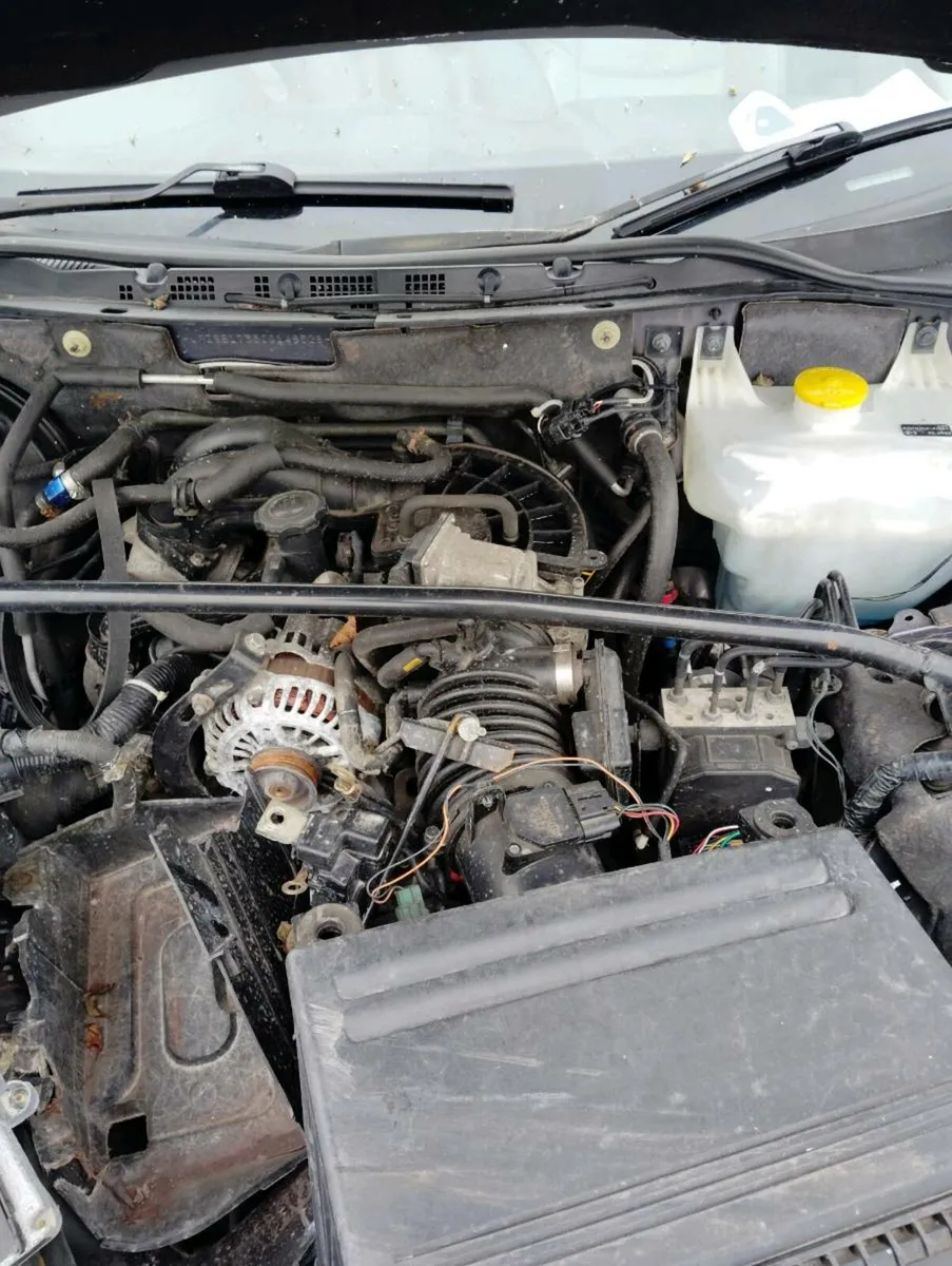 Breaking Mazda Rx8 2008 230 - Image 3