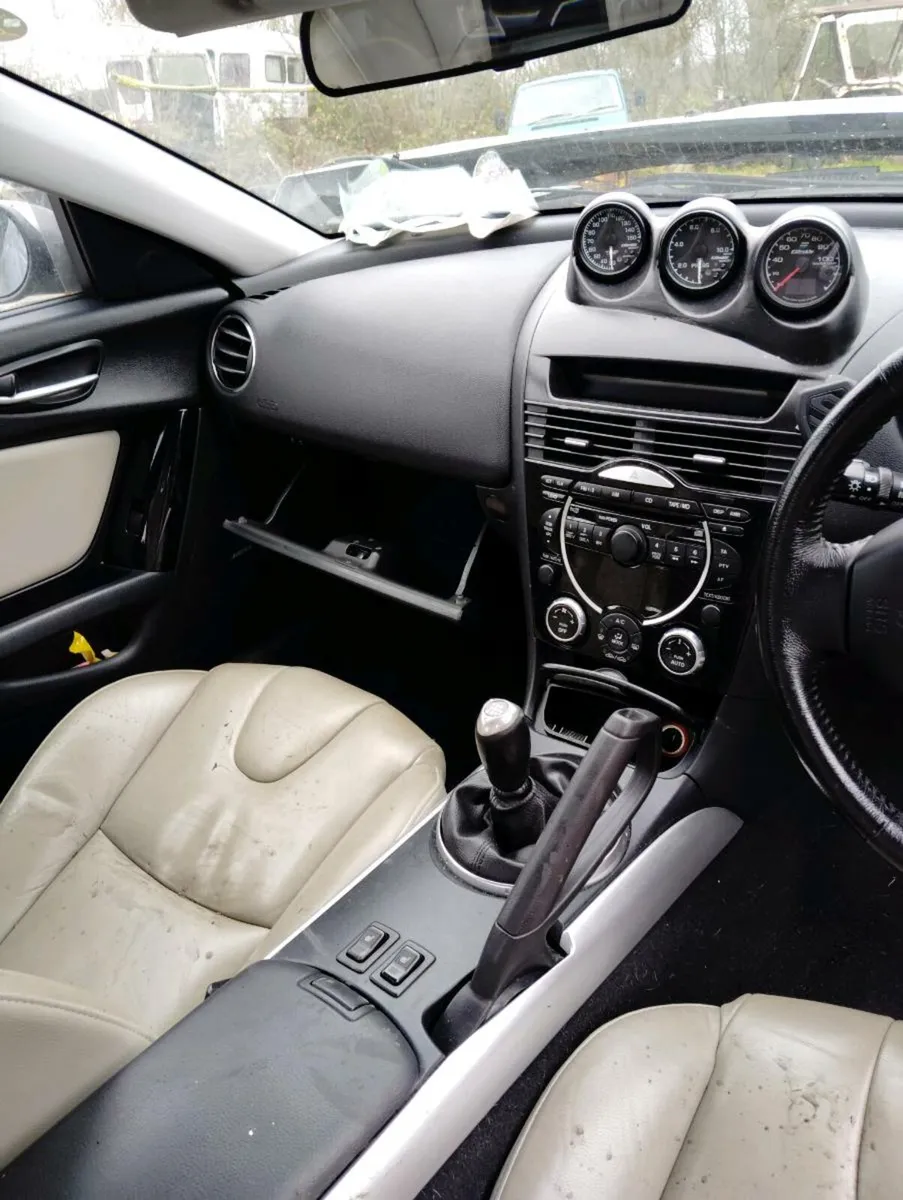 Breaking Mazda Rx8 2008 230 - Image 4