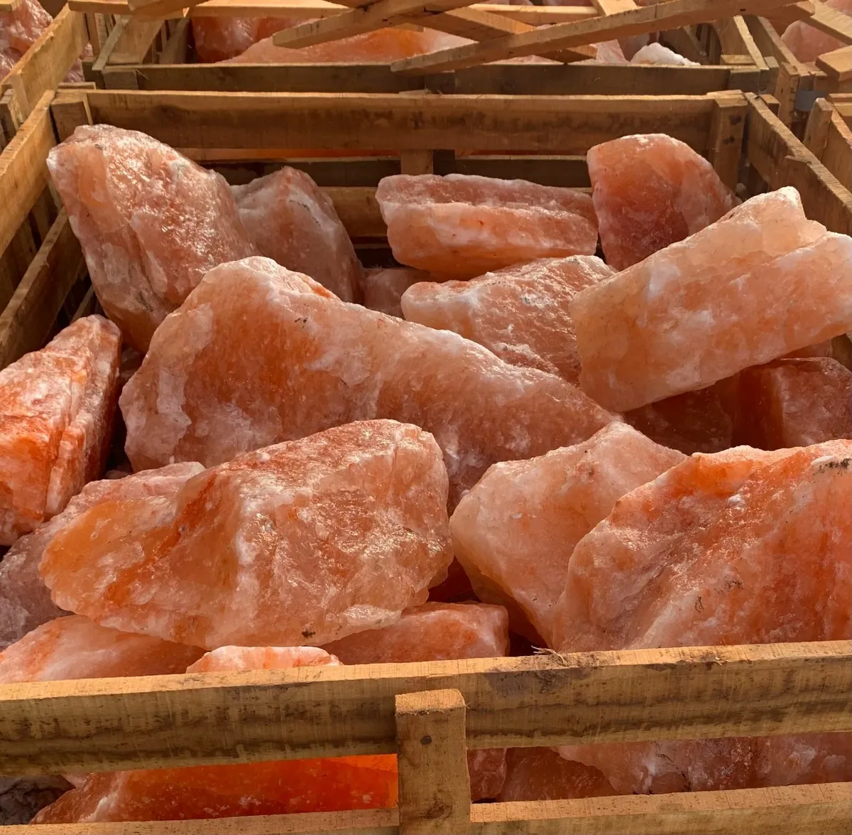 Himalayan Rocksalt Lick ( Nationwide delivery) - Image 1