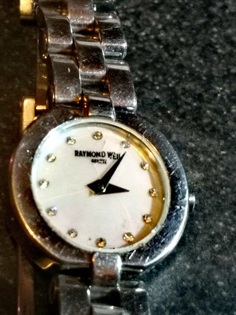 Genuine Raymond Weil ladies watch - Image 1