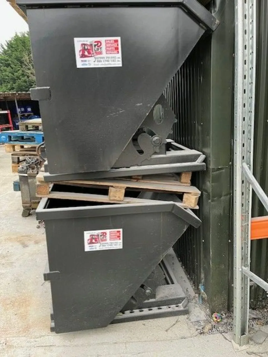 forklift tipping skips   heavy duty - Image 1