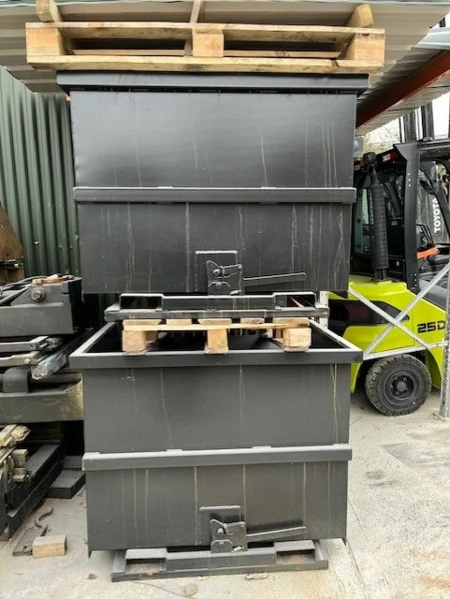 forklift tipping skips   heavy duty - Image 2