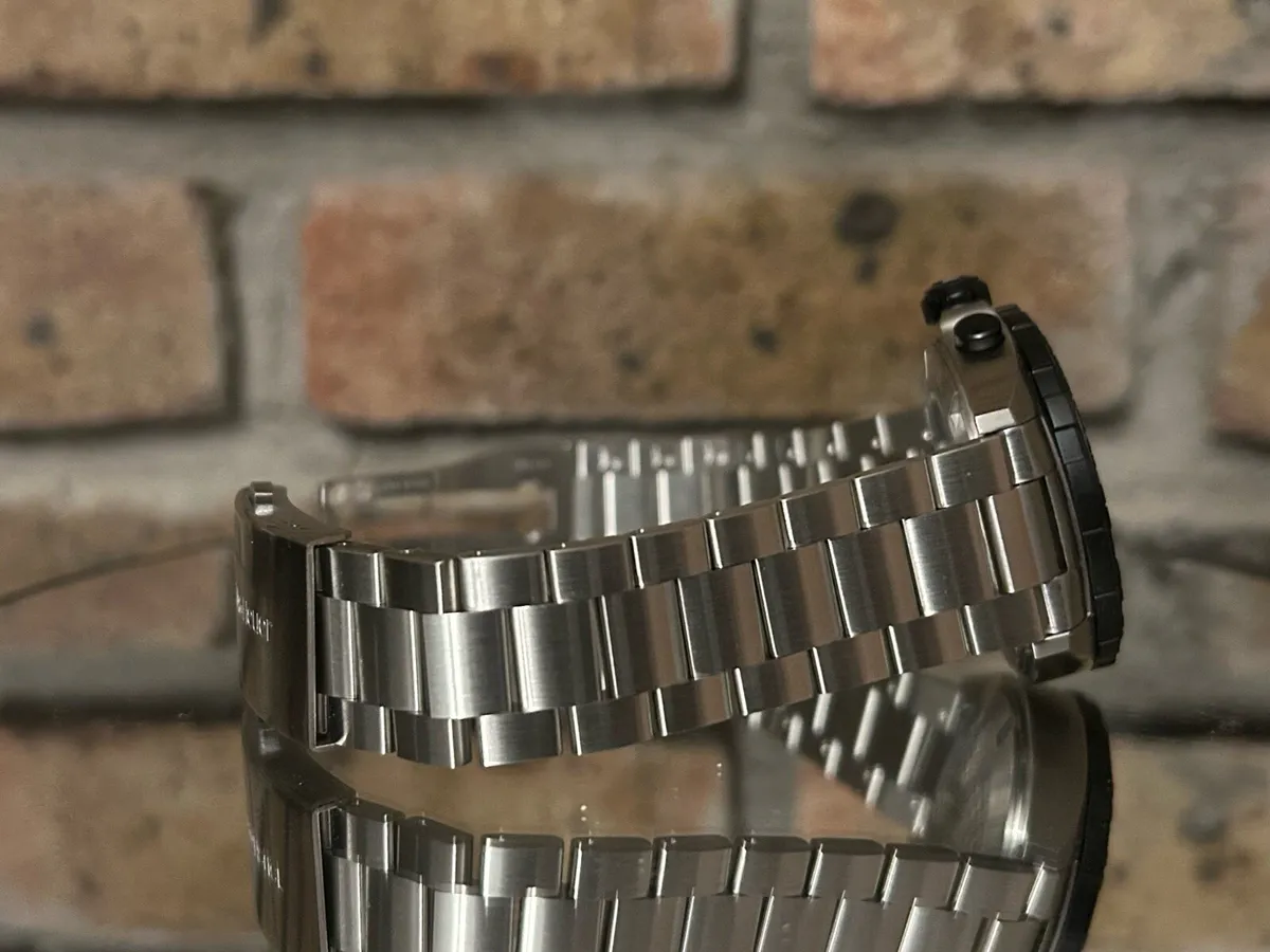 TAG Heuer Formula 1 Chronograph - Mens Wristwatch - Image 3