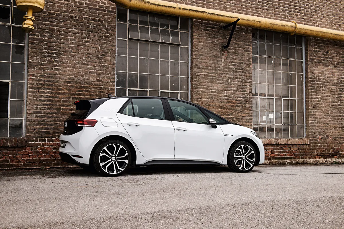 VW ID3  ALLOY WHEELS BY DEZENT - Image 2