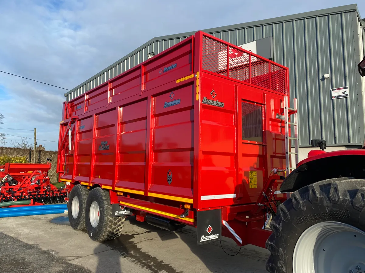 Broughan 22ft Silage trailer - Image 2