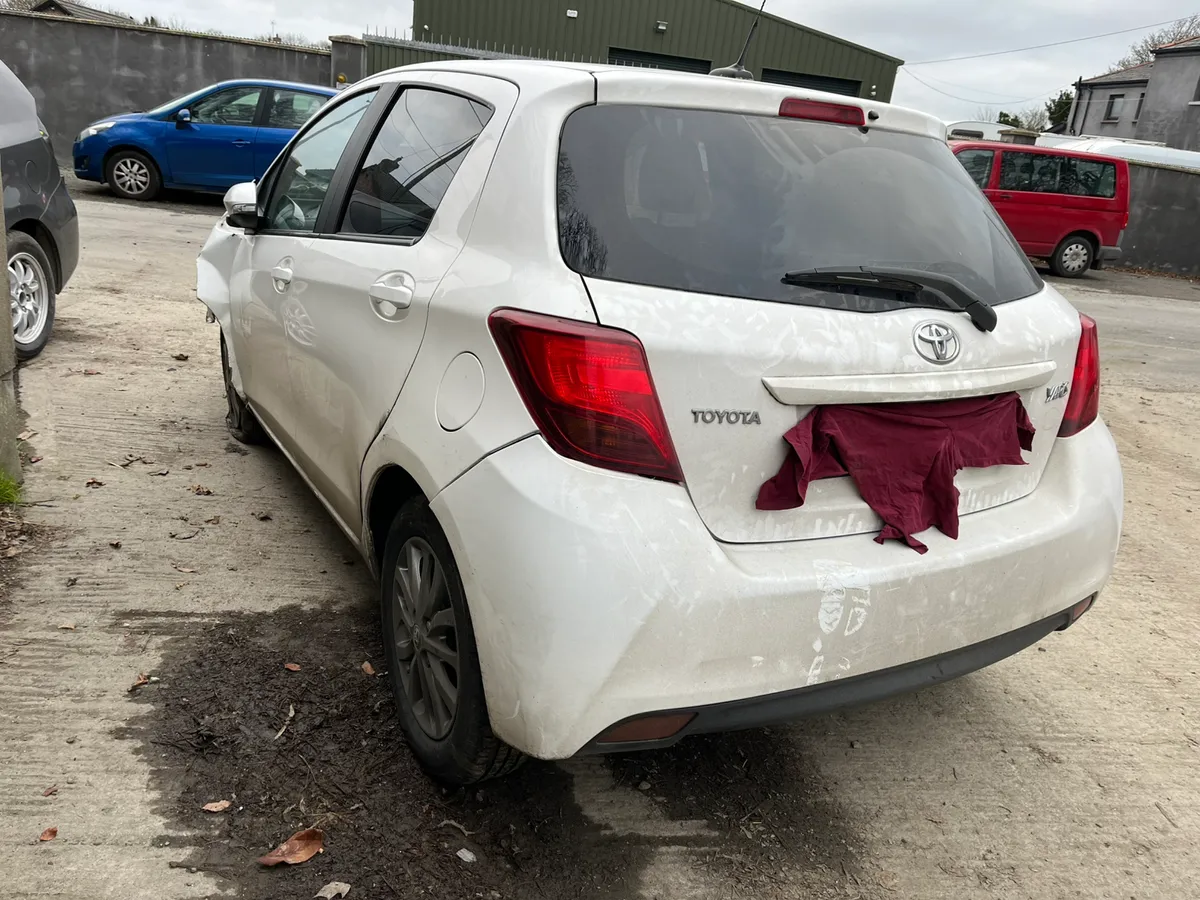 For Parts 2016 Toyota Yaris 1.4 diesel - Image 3
