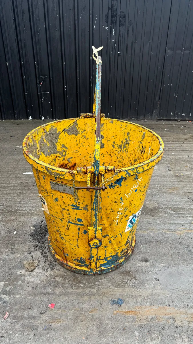 Conquip Concrete Pouring Bucket - Image 4