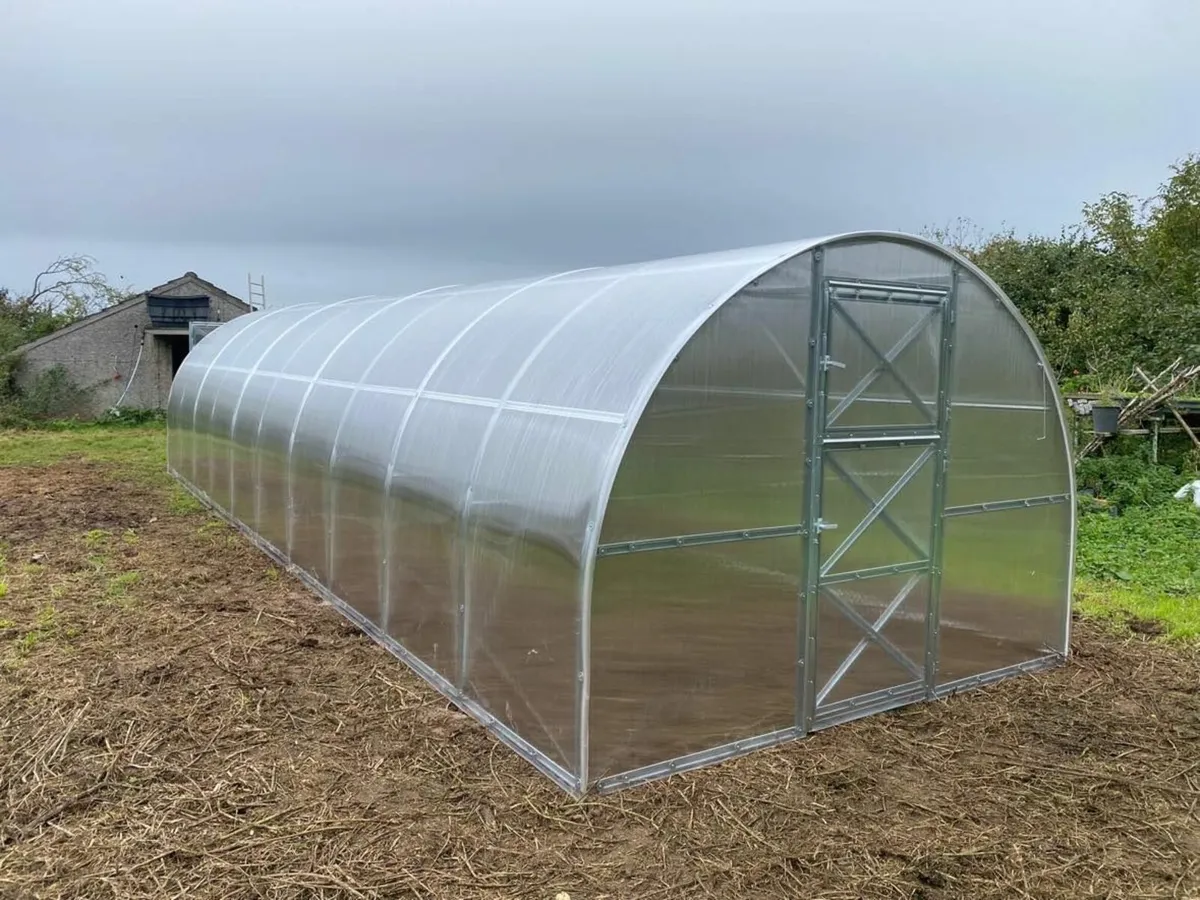 Greenhouse  Strong (3m x 10m; 9.8ft x 32.8ft) - Image 4