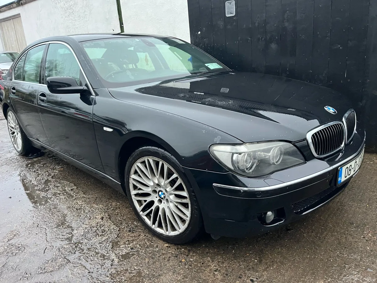 BMW 7-series - PARTS - Image 1