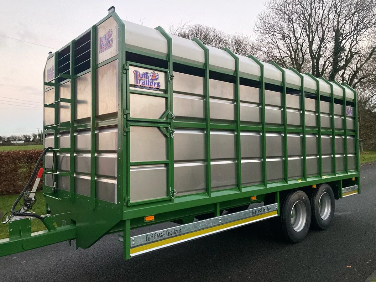 New tuffmac 20 ft livestock trailer - Image 1