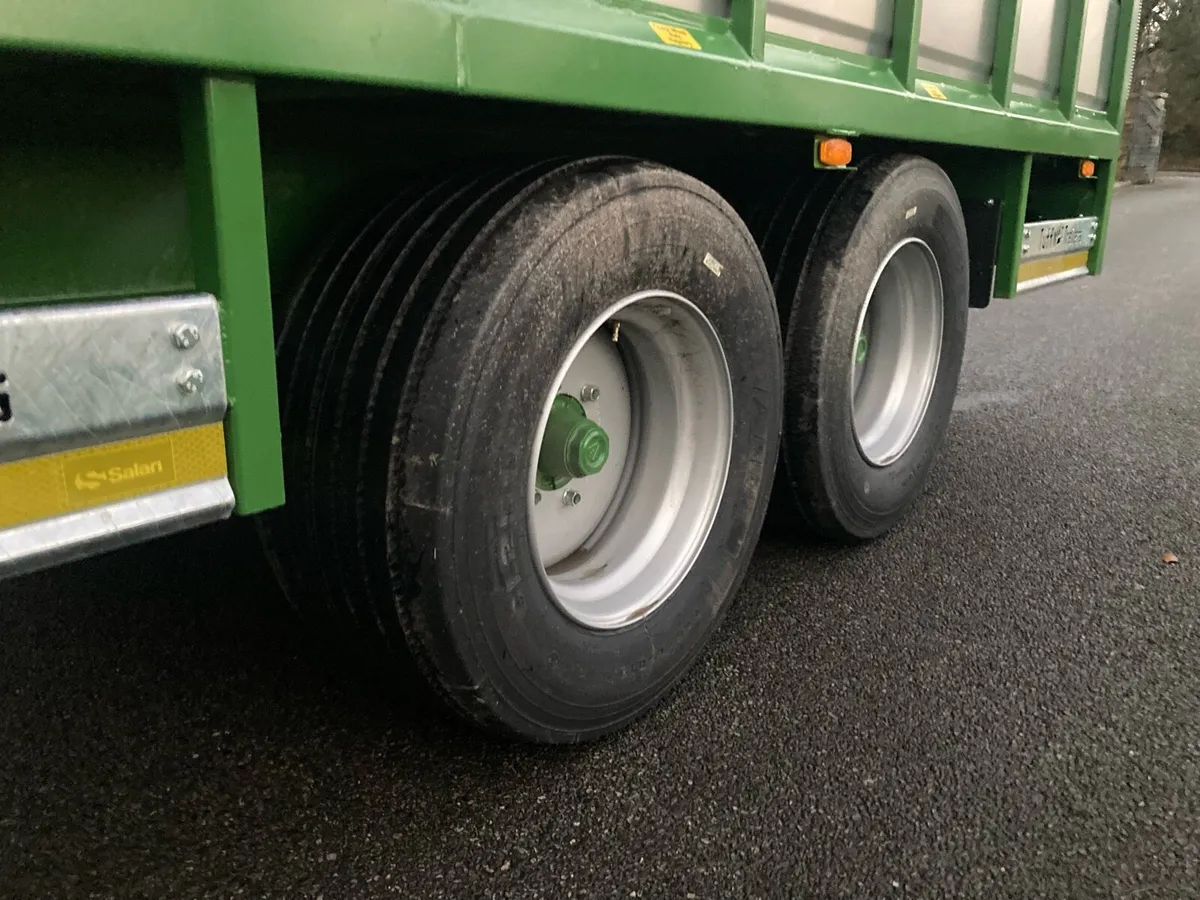 New tuffmac 20 ft livestock trailer - Image 4