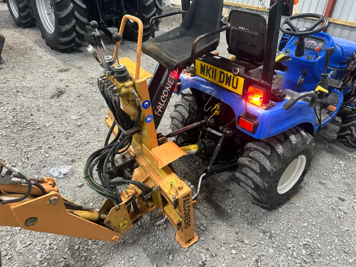 Compact Backhoe Digger - Image 4