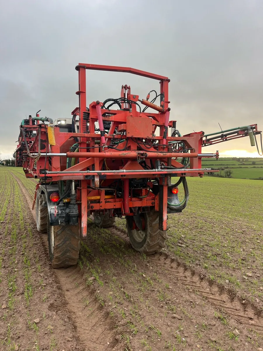 Sam self propelled sprayer - Image 3