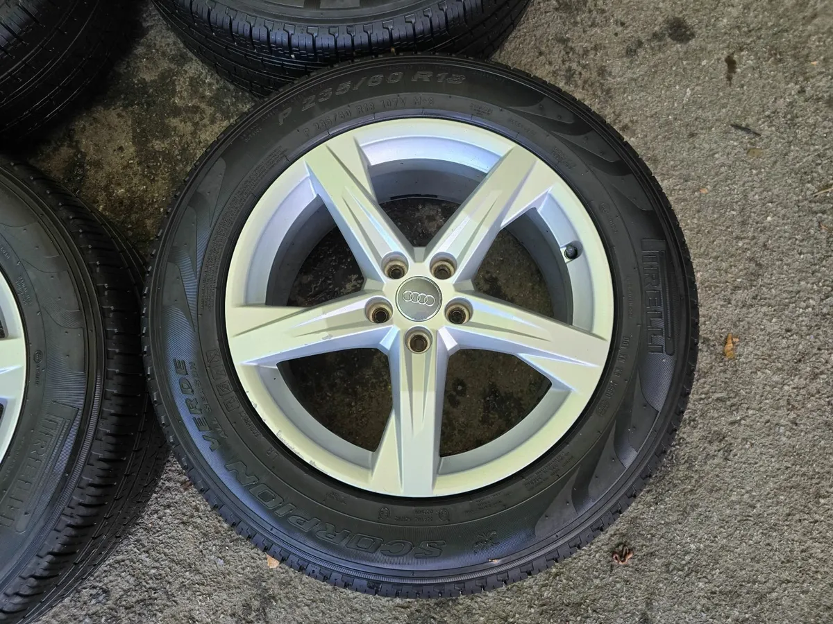 Audi Q5 R18 Alloy Wheels - Image 2