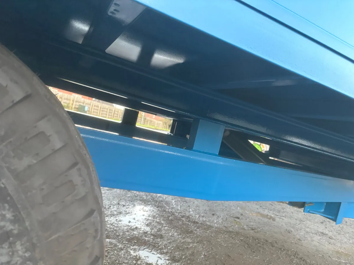 Wam 10x6 tipping trailer - Image 4
