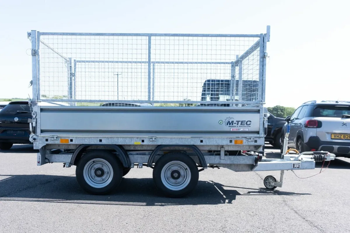 M-Tec 8ft x 5ft Tipping Trailer - Image 4