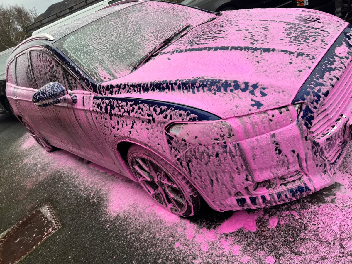 Pink snow foam delivered nationwide - Image 1