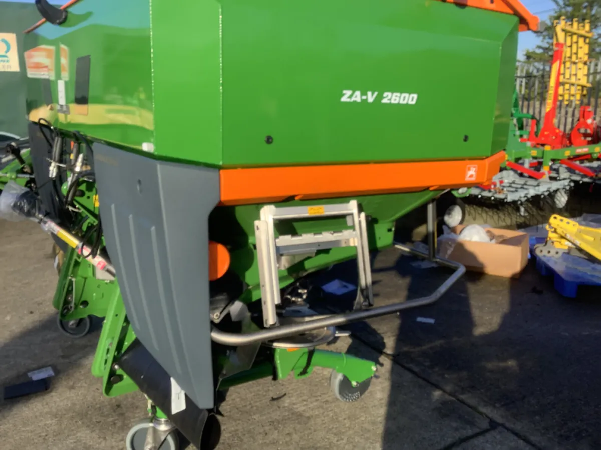 New Amazone Zav Ecoline Fertiliser spreader - Image 2