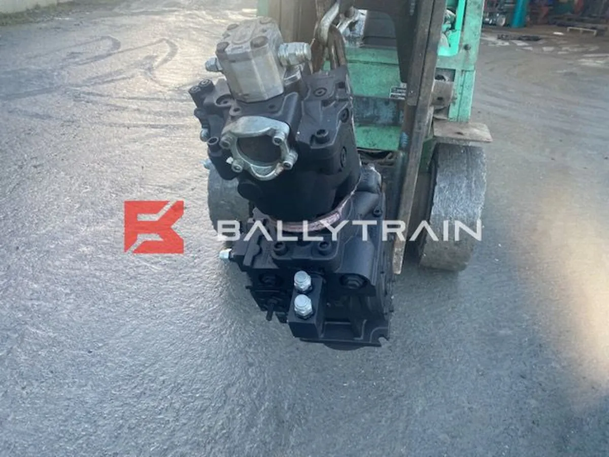 Danfoss Pump on Sandvik QJ341 HP8834,10-24-1131 - Image 4