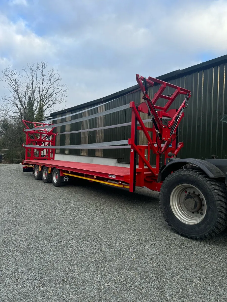 50 BALE HYDRAULIC SIDE HIRE - Image 2