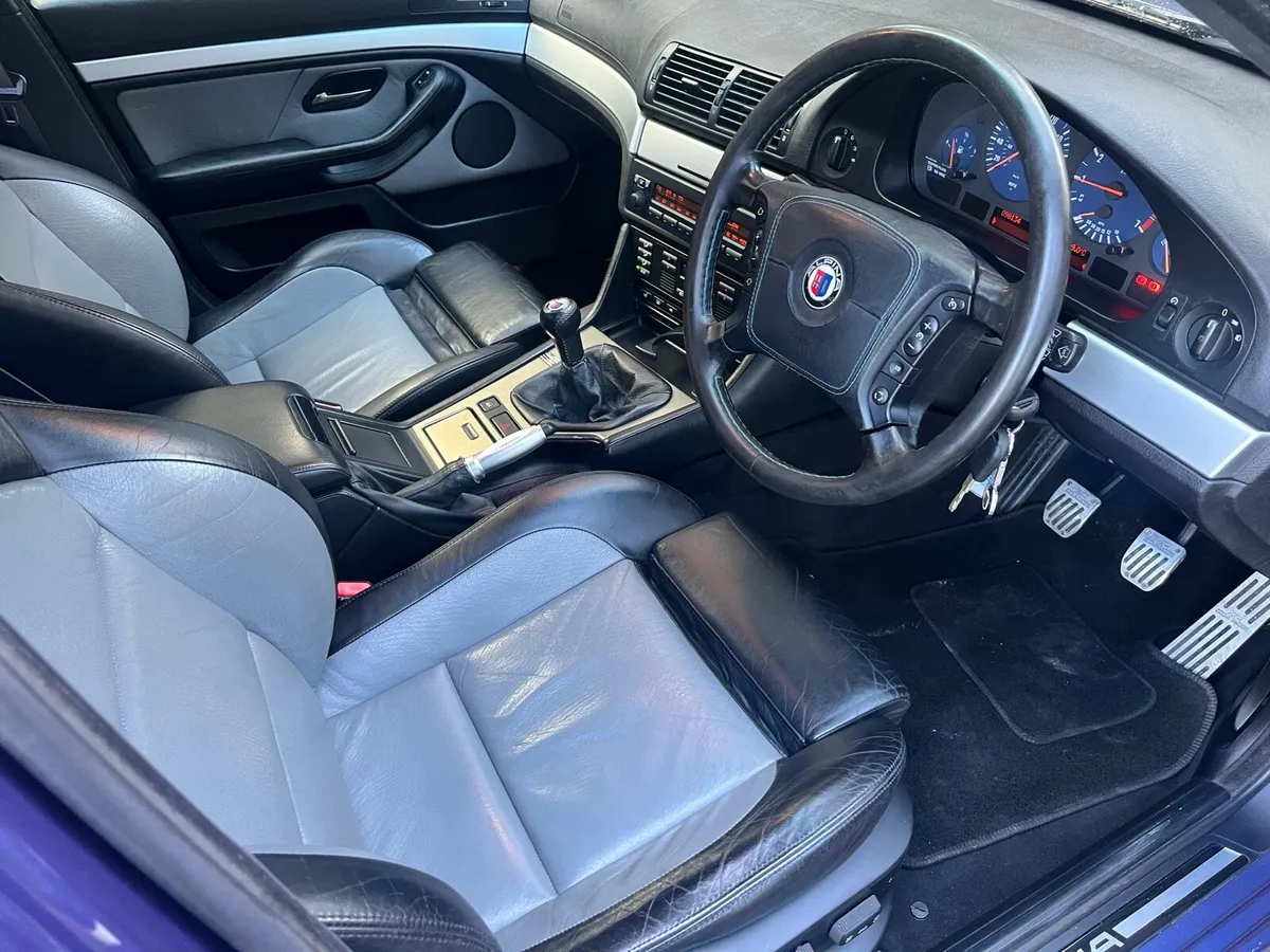 Bmw Alpina B10 3.3 - Image 2