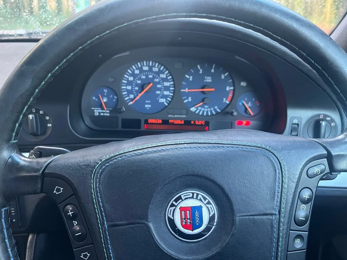 Bmw Alpina B10 3.3 - Image 3