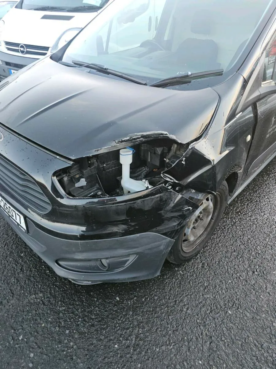 Ford Courier 2017. - Image 2