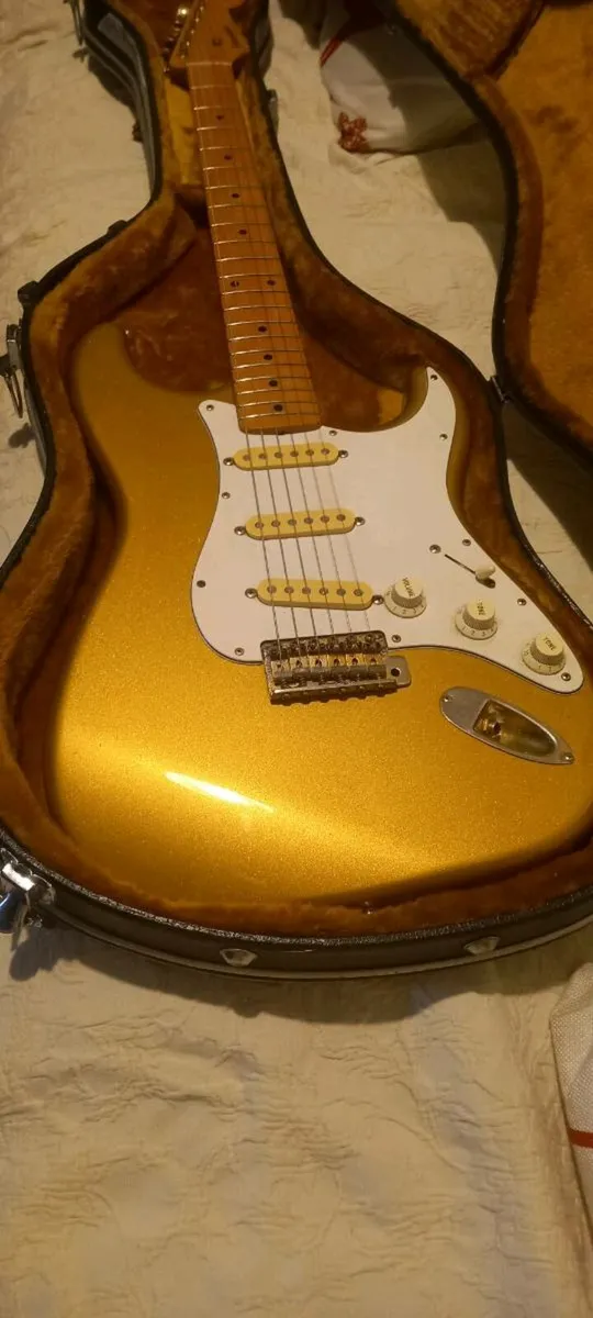 Fernandes (Burny) Japanese Strat - Image 3