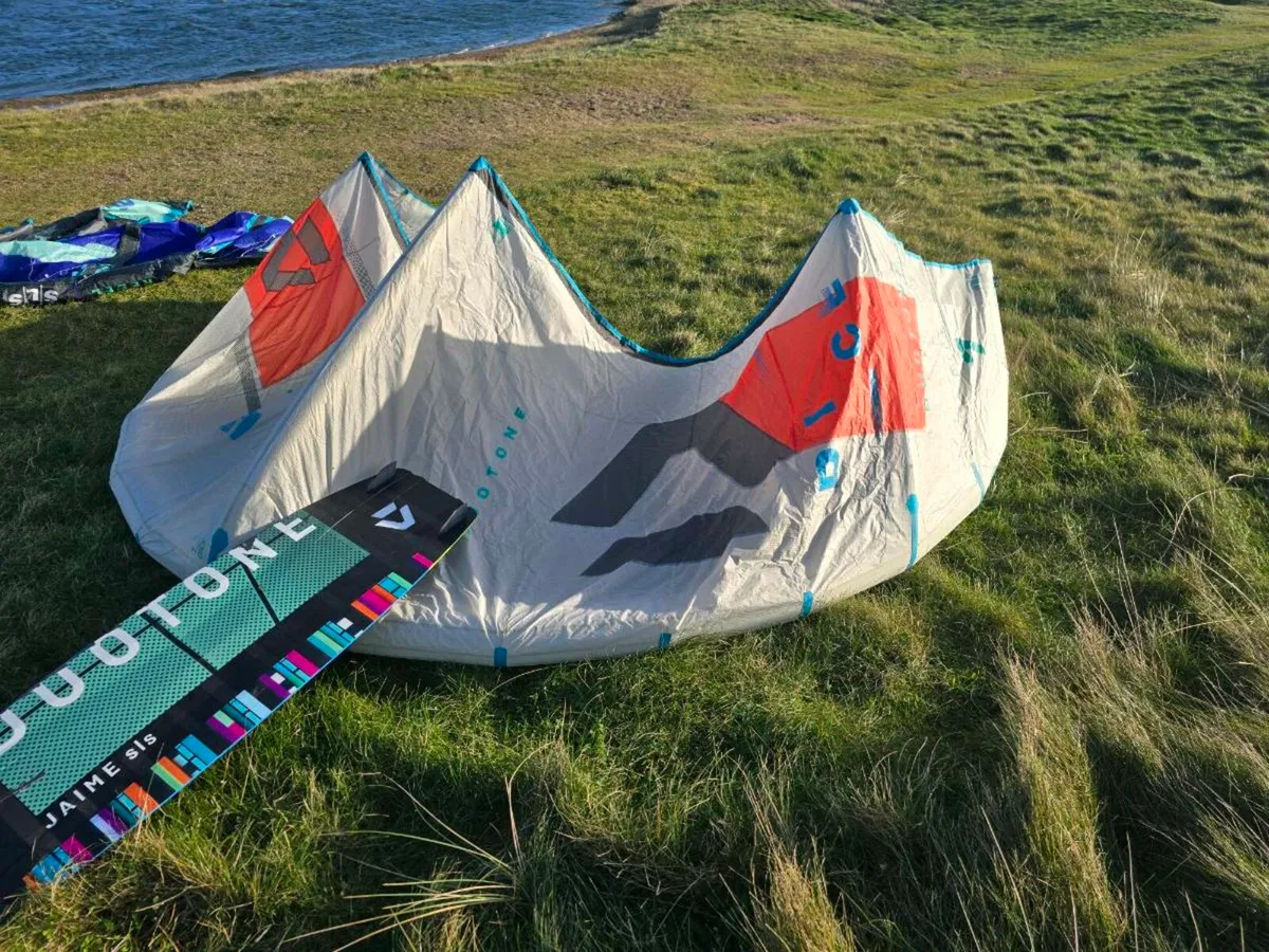 Kitesurfing kite Duotone Dice 7m 2020 - Image 2