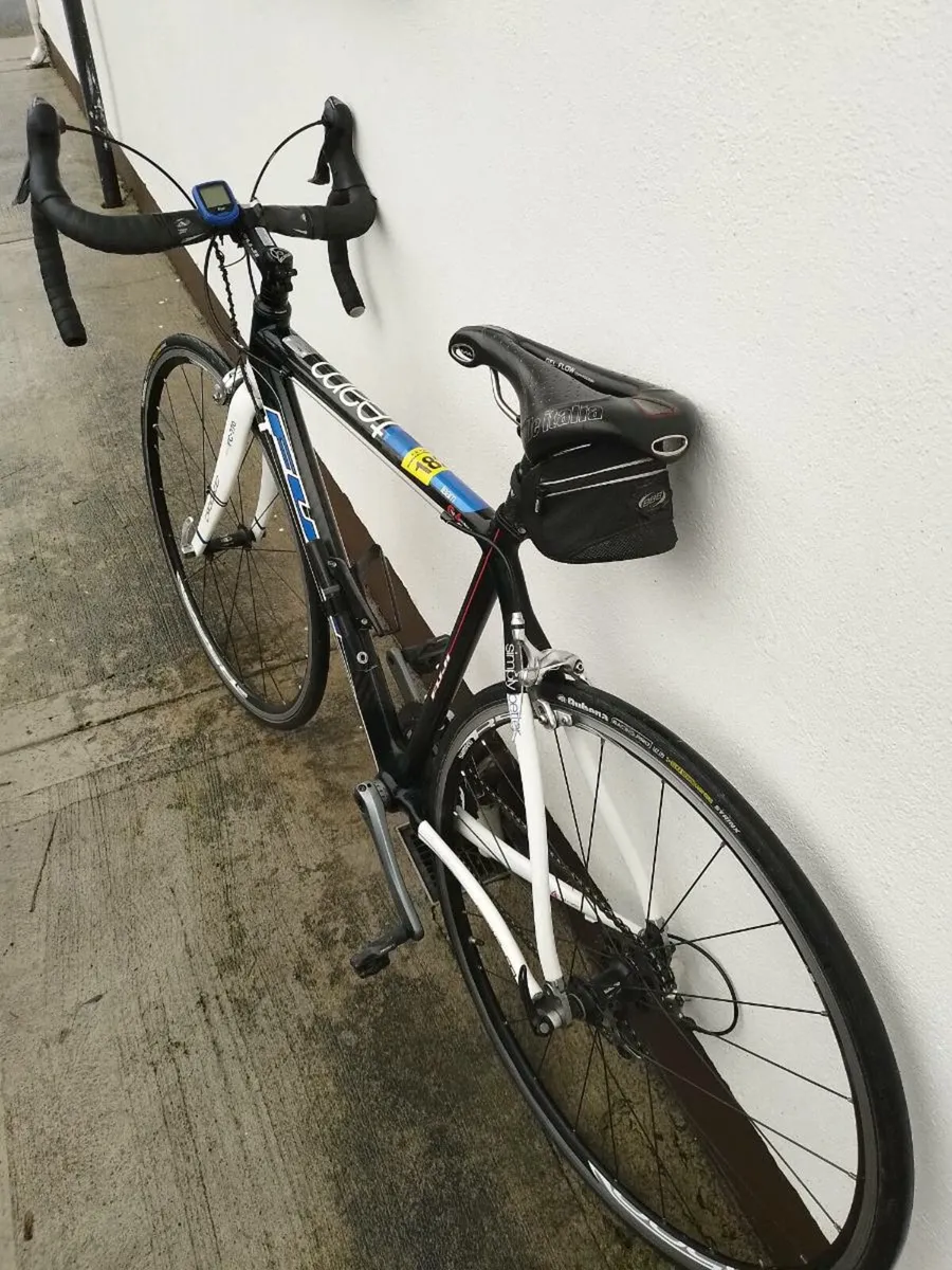 Racing bike - Image 3