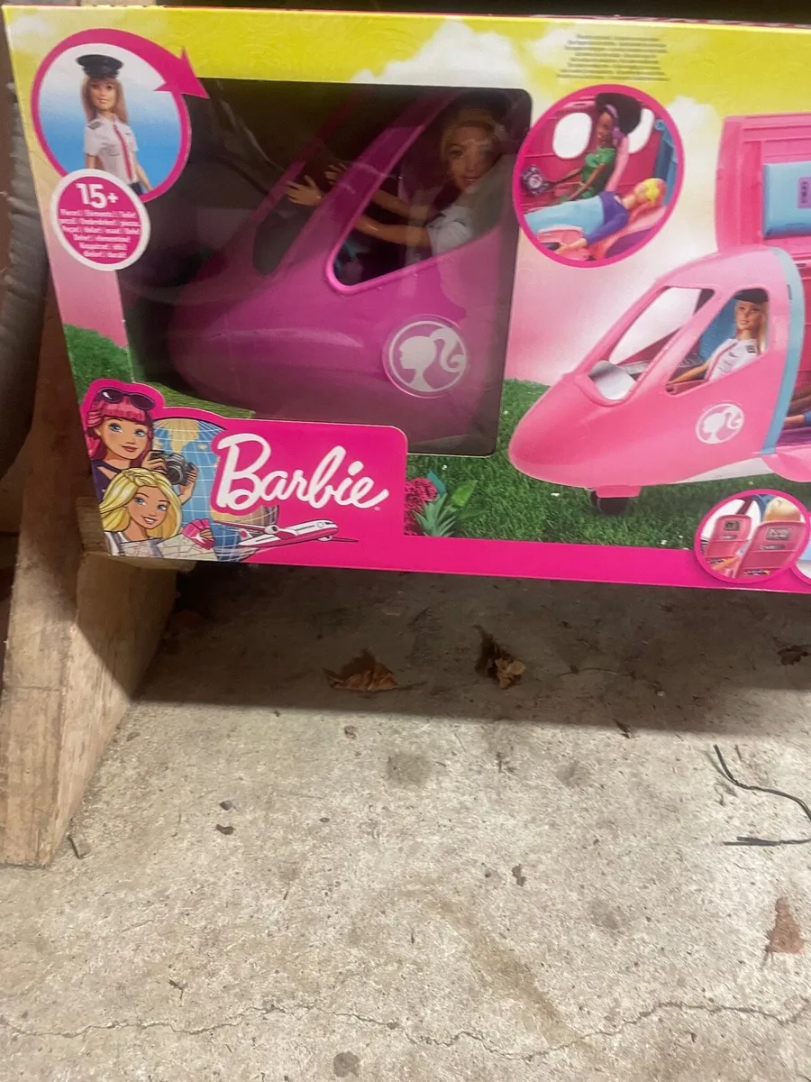 Brand new child’s barbie airplane and hostess - Image 2