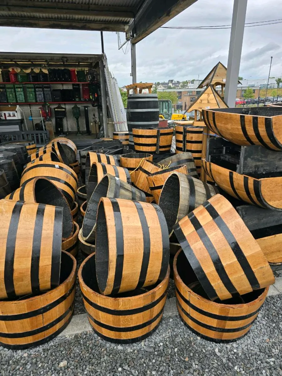 Oak barrel planters ½ & ¼ cut - Image 2