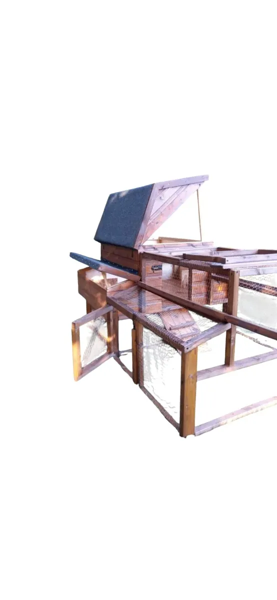 Timber hen ark & cage pen on wheels chicken coop - Image 3