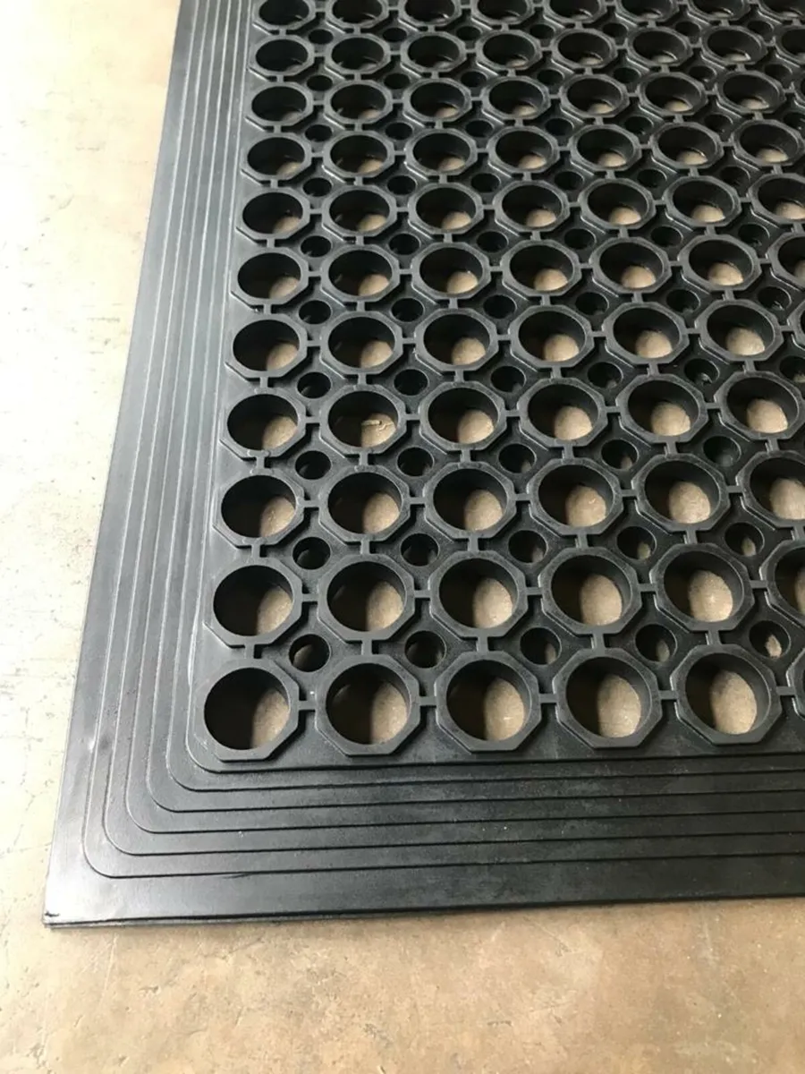 Rubber work mats anti fatigue work station floorin - Image 2