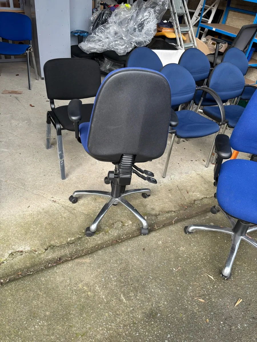 Office swivel chairs - Image 3