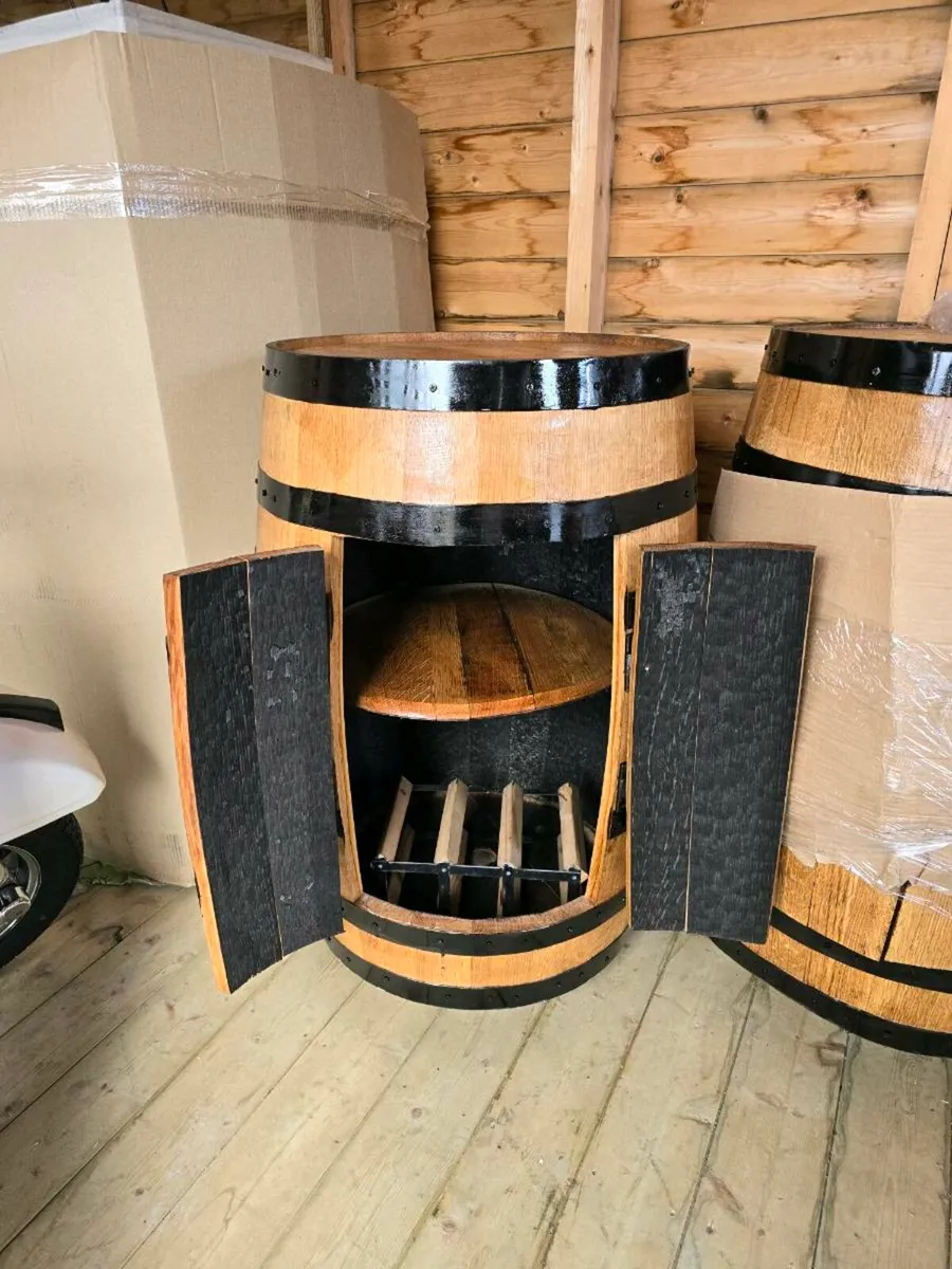 Oak barrel drinks cabinet suit man cave gamesroom - Image 4
