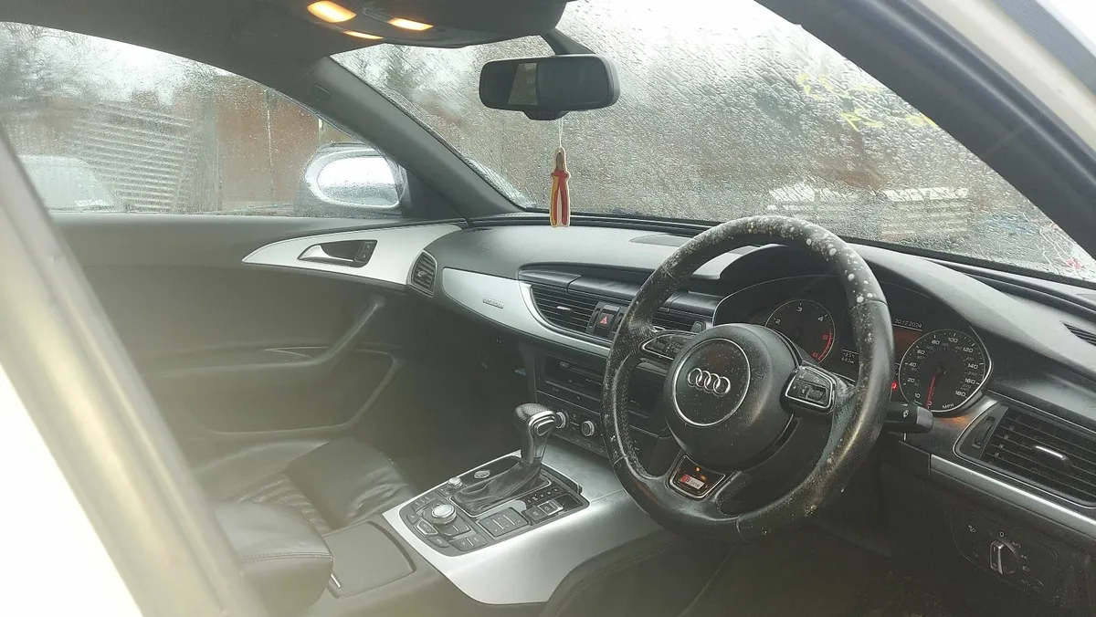 Audi a6 quattro 3l diesel sline parts - Image 4