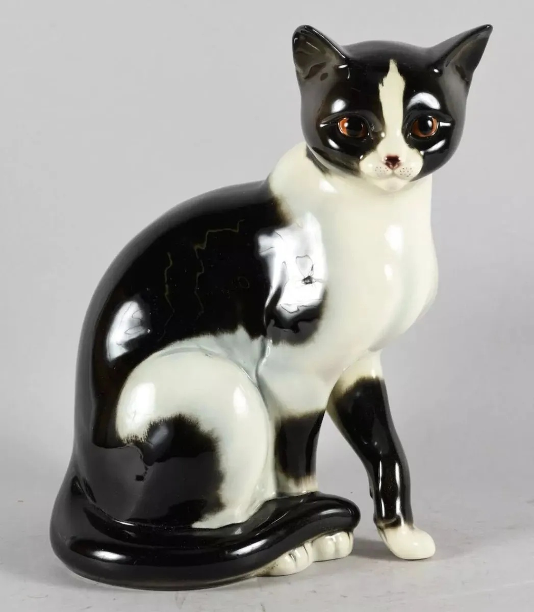 Large Goebel West German cat statue - Image 1