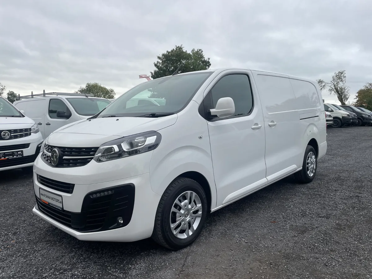 Opel Vivaro/ Peugeot Expert - Image 3