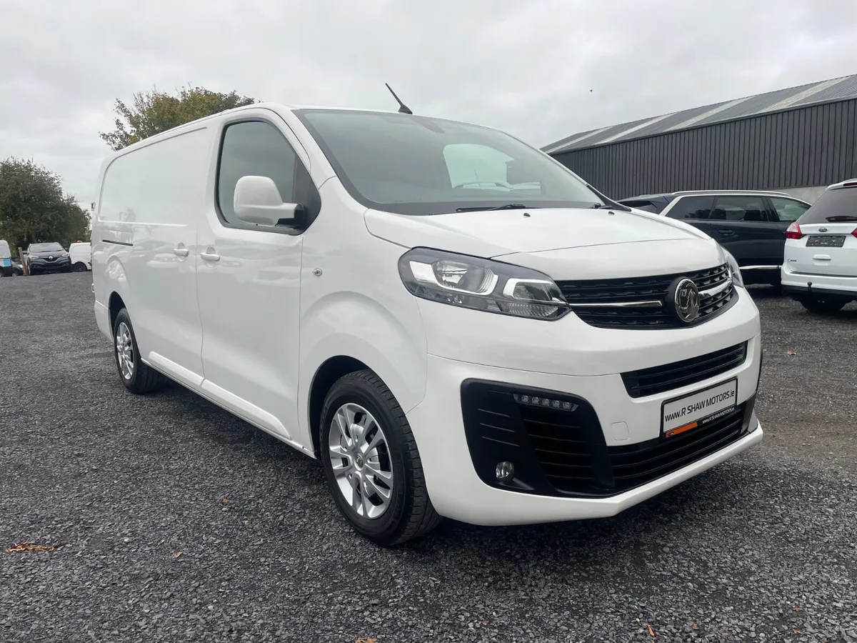 Opel Vivaro/ Peugeot Expert - Image 2