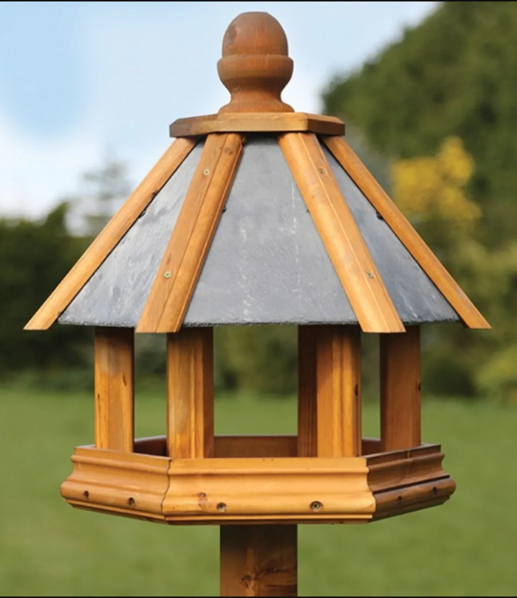 Beautiful wild bird tables garden ornaments - Image 1