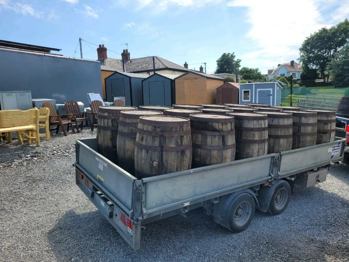 Old vintage oak barrel suit man cave pub gamesroom - Image 4