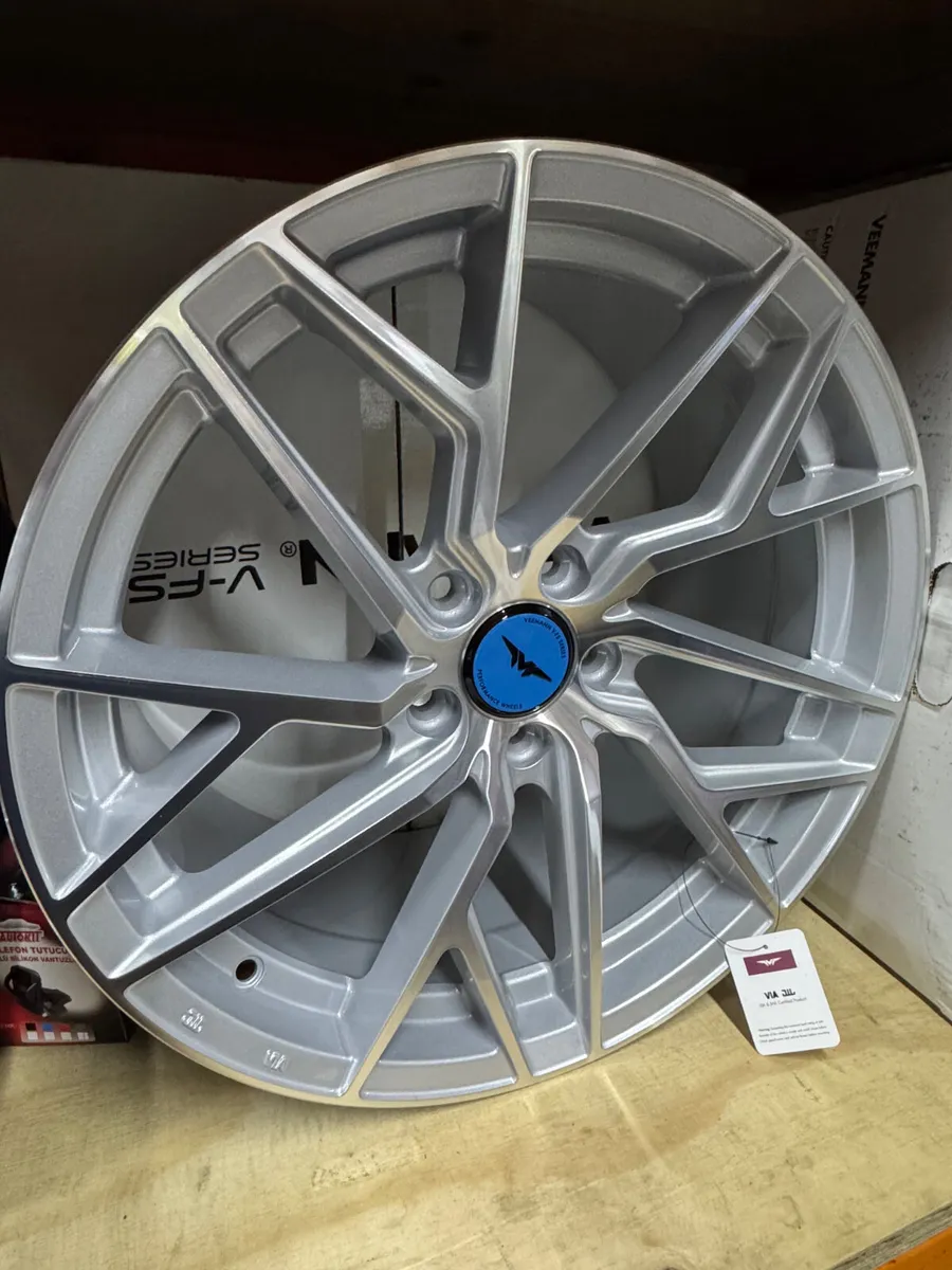 18” veemann vfs44 9.0” concave x4 - Image 1