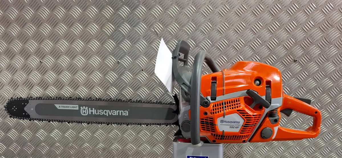 Chainsaw - Image 1