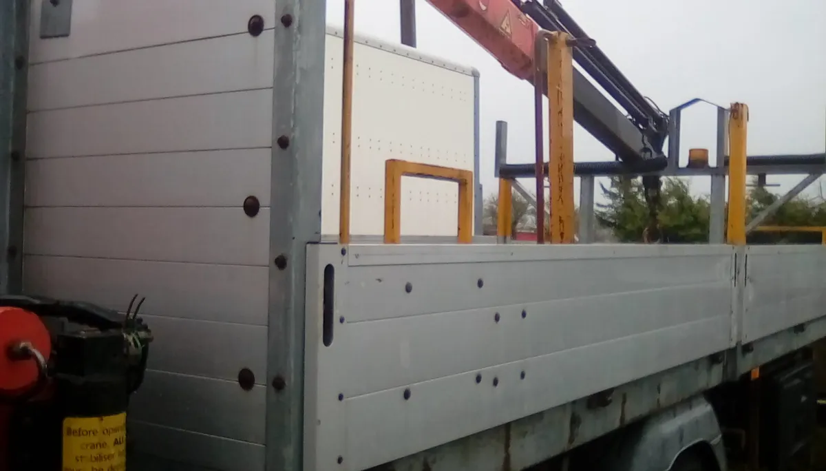 lorry crane POLE CARRIER BODY & 21FT6IN CRANE BODY - Image 2