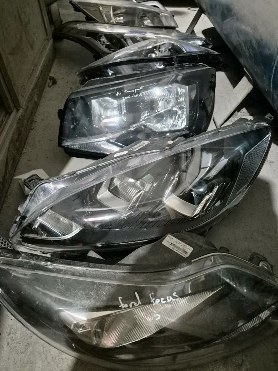 Headlights - Image 3